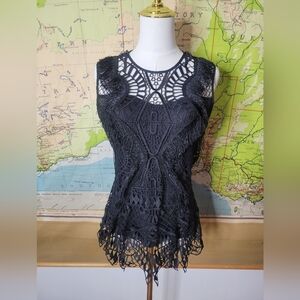 VENUS Black Crochet Sleeveless Top Size 8. Back Zip and Eye Clouser
